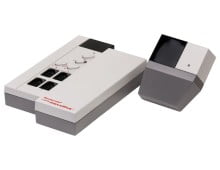 (Nintendo NES): Wireless 4-Player Satellite Adapter with Receiver